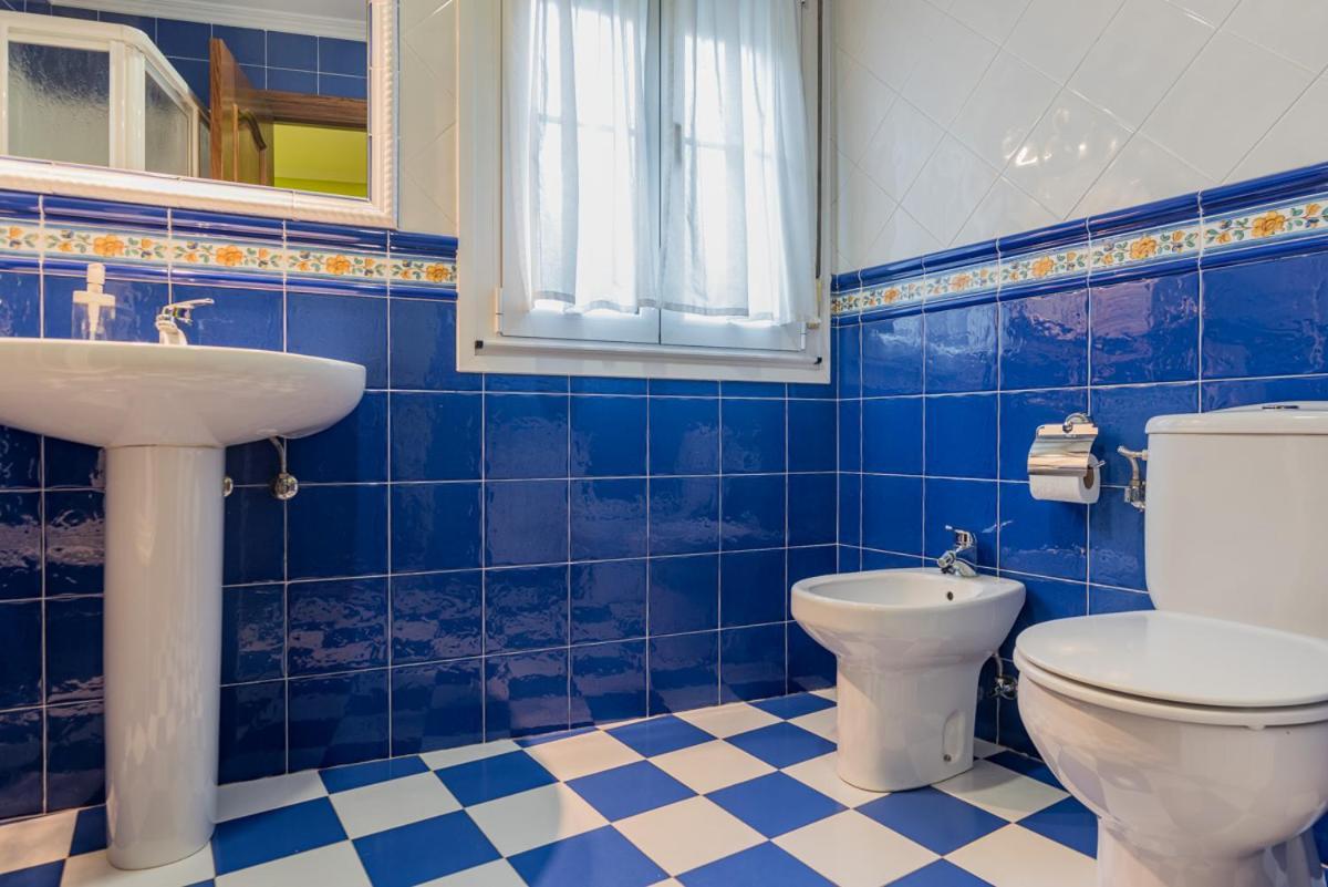 Hotel Y Apartamentos La Lonja Кангас-де-Онис Экстерьер фото